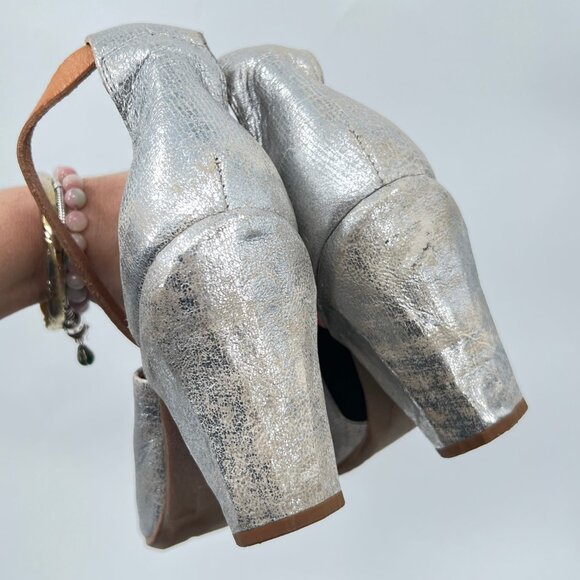 A.S 98 Leather Metallic Ankle Straps Heel Sandals - Picture 3 of 6